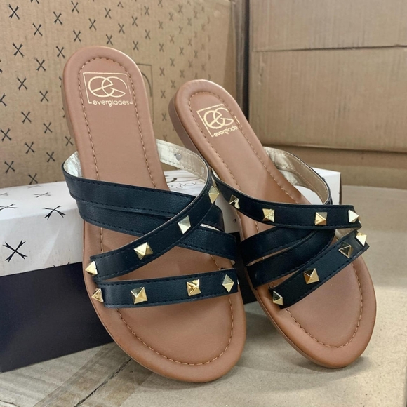 Shoes - Black sandals